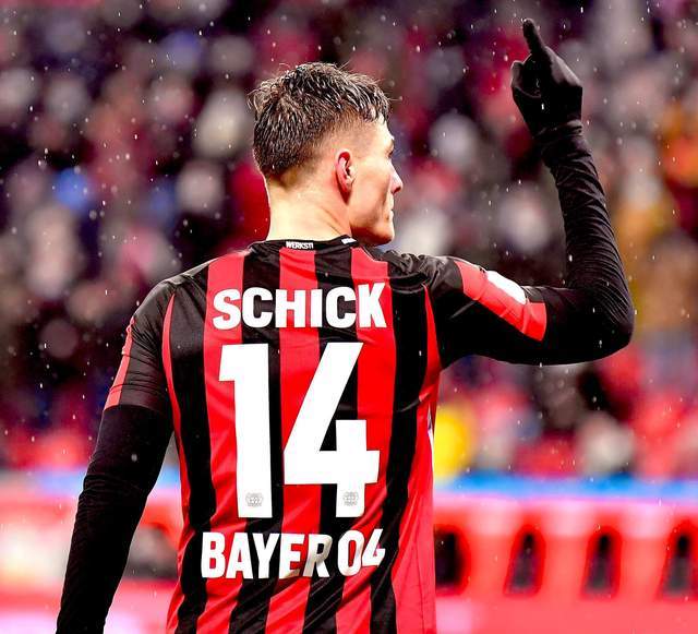 再以贴地直 再以贴地直